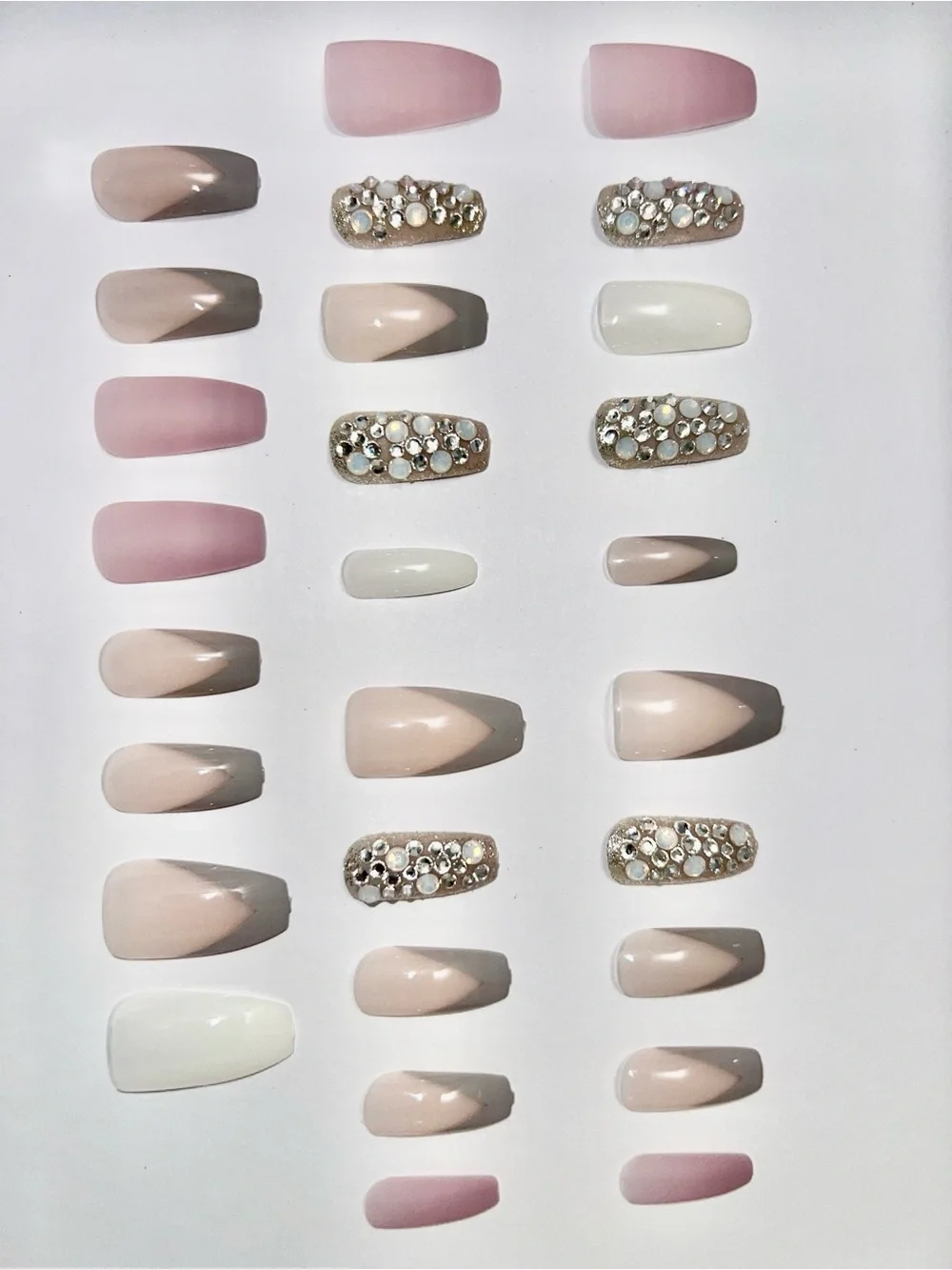 Look Beautiful 28pcs press on nails fits medium and large